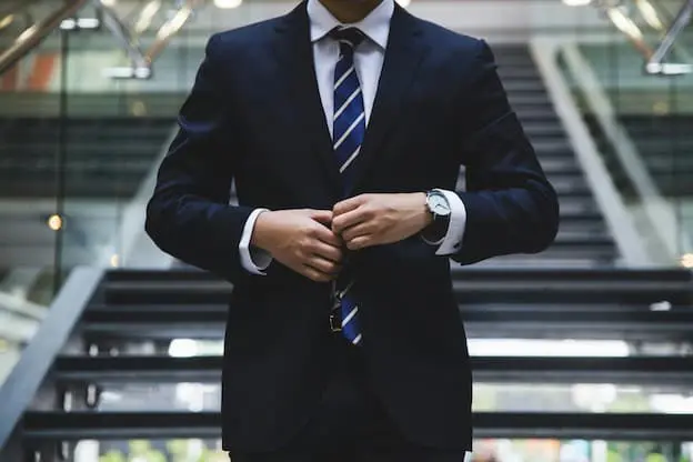 給料別の稼げる職業ランキング!男女別や休みが多い仕事も紹介