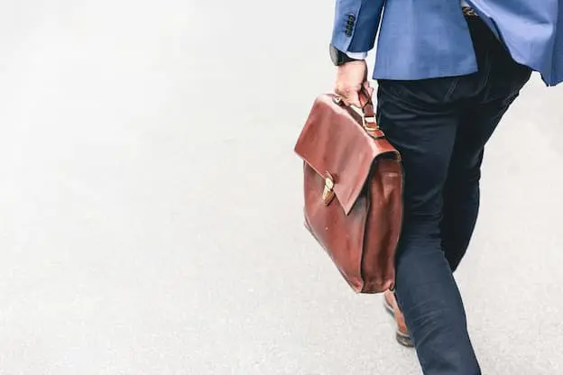 給料別の稼げる職業ランキング!男女別や休みが多い仕事も紹介